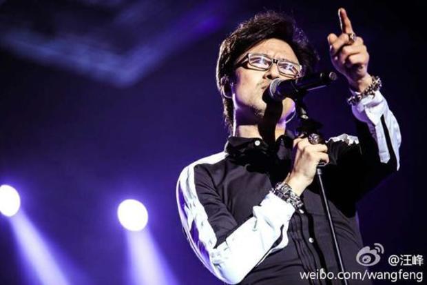 万蒂妮微博，新娱乐在线主持人万蒂妮的说杨幂连夜急删微博那一（葛荟婕再呛声章子怡）