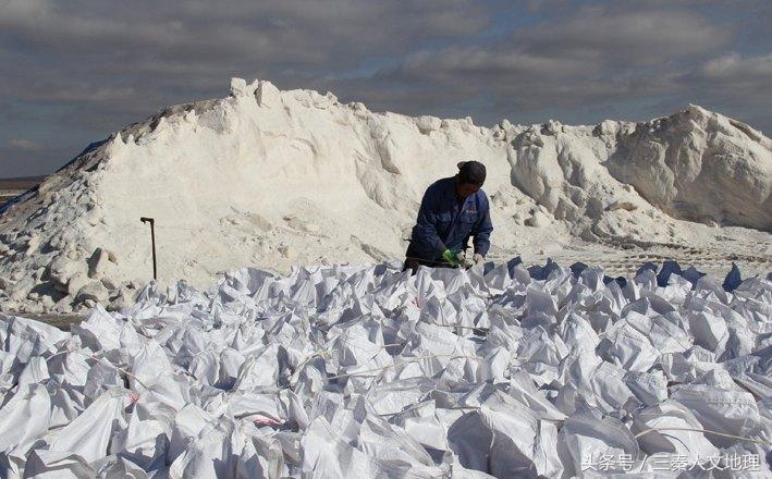 乌池是现在什么地方，乌山天池在哪个省哪个市（陕西省唯一的湖盐生产基地）