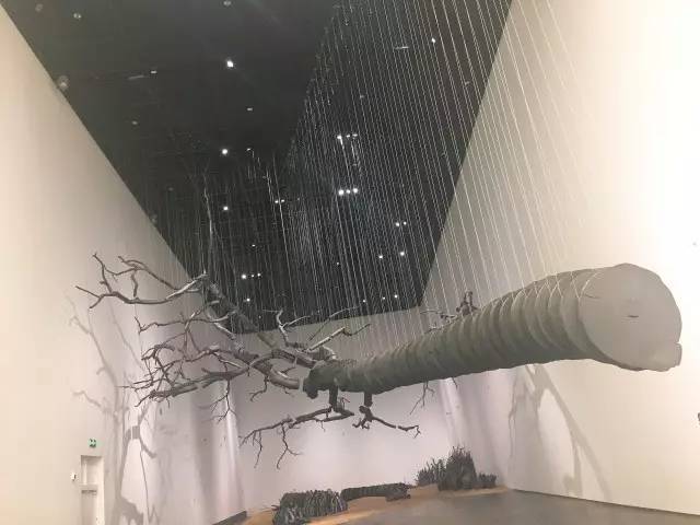 安奈 油画风唯美背景图，微信头像，安奈 油画风唯美背景图（凡人志-肆-喜欢同性也不过是给太阳涂上不同的颜色罢了）