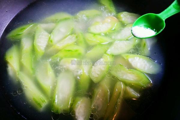 家常丝瓜的做法，丝瓜的家常做法大全（丝瓜最下饭的7种做法）