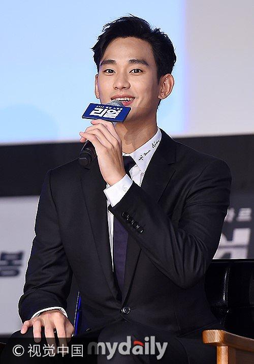 金秀贤崔雪莉等出席新片发布会 "教授"笑到岔气雪莉重拾清纯