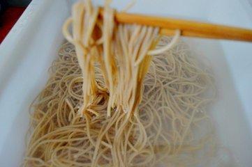 怎样辨别肉松和棉花，肉松与棉花如何鉴别（它们都是被谣言伤害过的食品~）