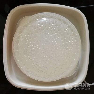 自制酸奶的做法，酸奶的制作方法 家庭版