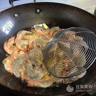 椒盐虾（椒盐虾做法，椒盐基围虾的做法（椒盐虾的做法图片）