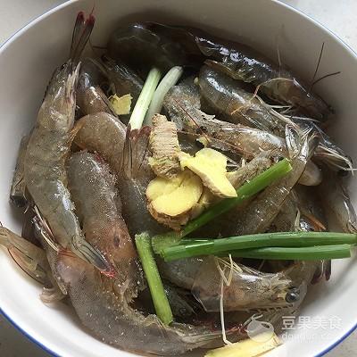 椒盐虾（椒盐虾做法，椒盐基围虾的做法（椒盐虾的做法图片）