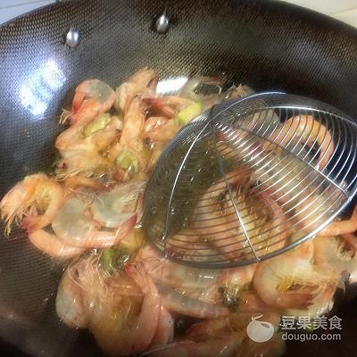 椒盐虾（椒盐虾做法，椒盐基围虾的做法（椒盐虾的做法图片）