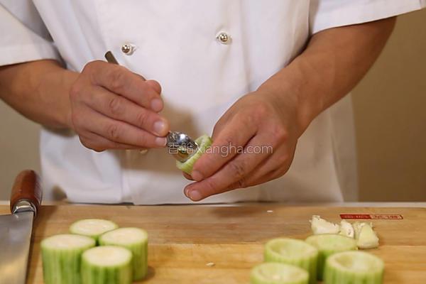 家常丝瓜的做法，丝瓜的家常做法大全（丝瓜最下饭的7种做法）