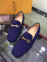 豆豆鞋怎么搭配裤子女，豆豆鞋怎么搭配裤子好看（豆豆鞋来解救你的脚和造型）