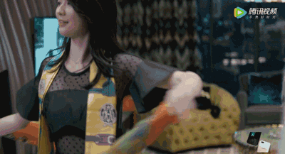 欢乐颂里演关关的演员叫什么名字，欢乐颂关关是谁扮演的（《欢乐颂2》毫不起眼的“关关”是白富美）