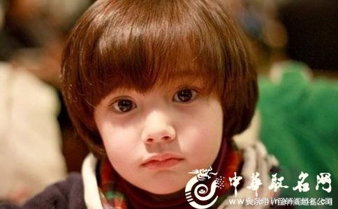 富有诗意的名字，诗意名字大全（精选50个浪漫、诗意的男孩、女孩名字大全）