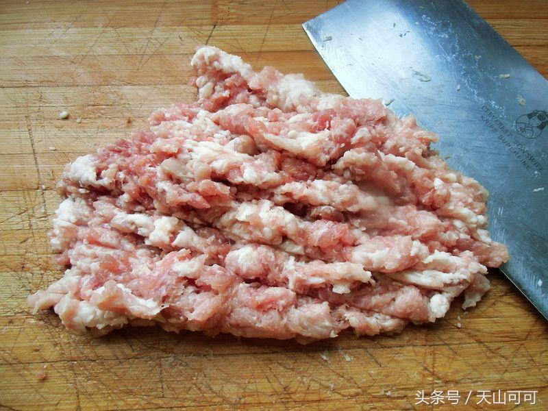 炒苦瓜用焯水吗，炒苦瓜需要焯水吗（是先加糖还是先加盐）