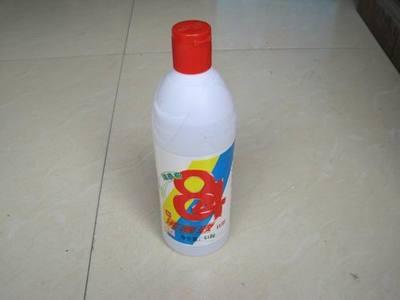 白色衣服变黄变暗如何漂白，白色衣服变黄怎么漂白（白衣服放久发黄不用愁）