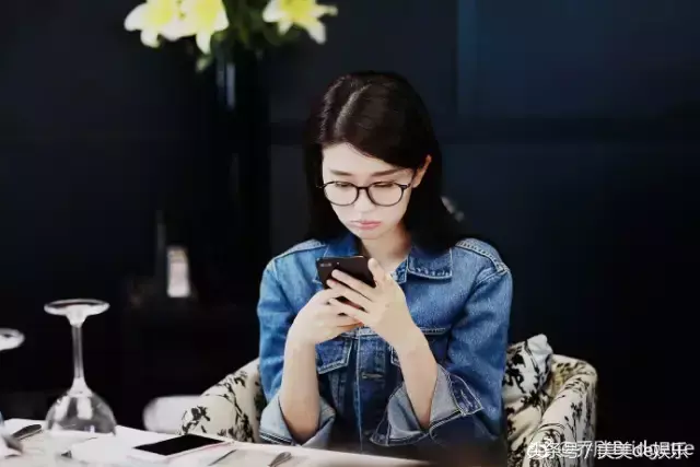 欢乐颂里演关关的演员叫什么名字，欢乐颂关关是谁扮演的（《欢乐颂2》毫不起眼的“关关”是白富美）