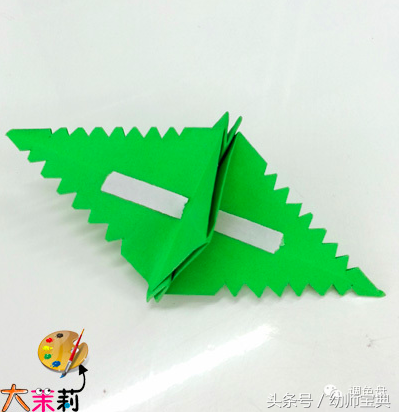 儿童手工龙舟怎样制作，儿童手工龙舟怎样制作简单（4款可爱的龙舟手工陪你庆端午）