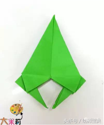 儿童手工龙舟怎样制作，儿童手工龙舟怎样制作简单（4款可爱的龙舟手工陪你庆端午）