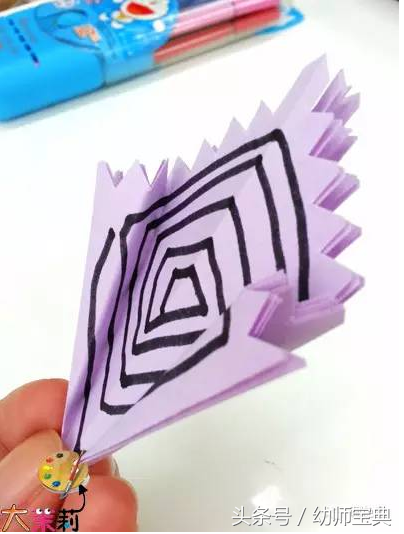 儿童手工龙舟怎样制作，儿童手工龙舟怎样制作简单（4款可爱的龙舟手工陪你庆端午）