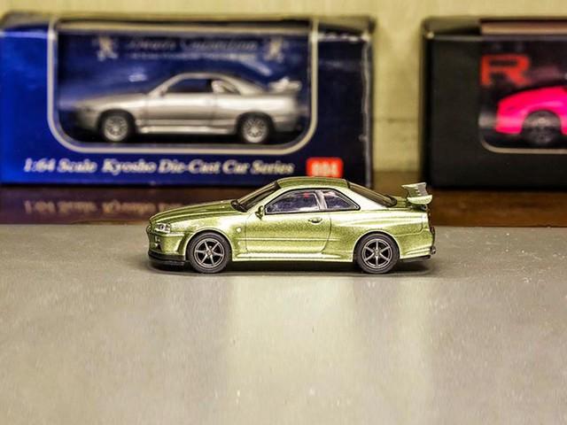 日产天际线是什么车，日产天际线轿车（日产天际线系列模型实拍）