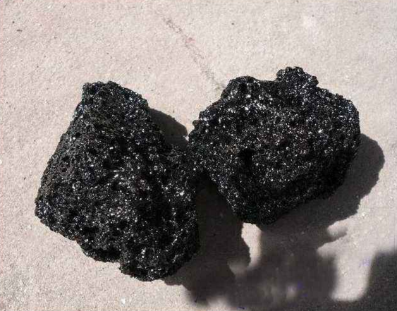 花蕊石三七-花蕊石-血余炭三七活血化瘀,消肿止痛;血竭生肌敛疮,散瘀