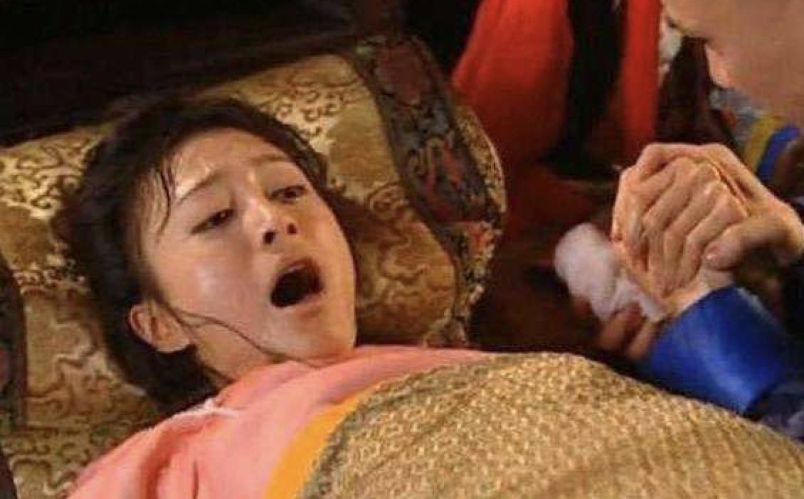 40岁女人梦见自己怀孕大肚子，中年女人梦见自己怀孕大肚子（此女怀胎12个月）