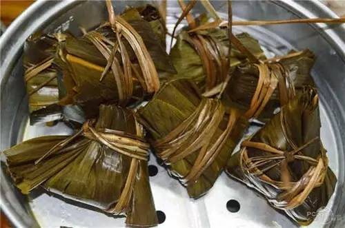 粽子怎么做，粽子怎么做 步骤（快点来学学怎么做粽子吧）