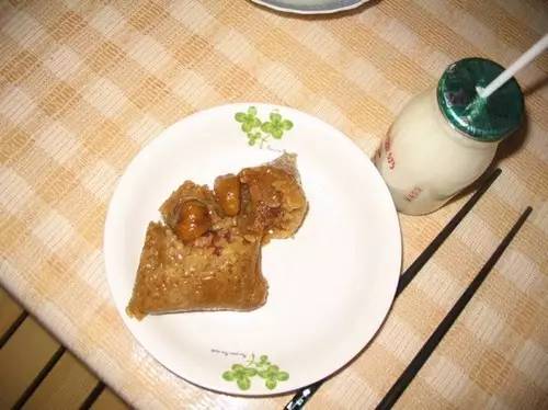 粽子怎么做，粽子怎么做 步骤（快点来学学怎么做粽子吧）