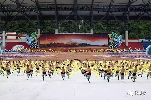 什么是踢踏舞，什么是踢踏舞工作（最豪迈的踢踏舞——甘孜踢踏）