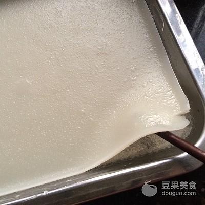 河粉的做法，河粉的做法和配料（自制河粉的做法）