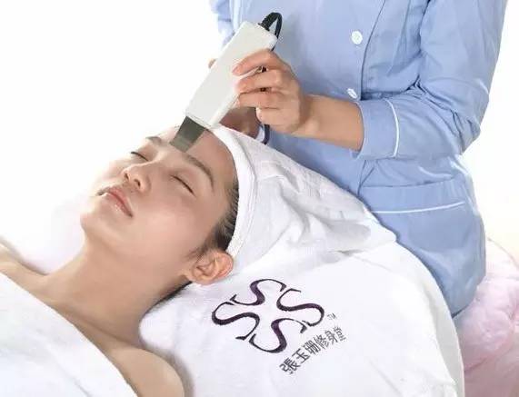 香港修身堂减肥咖啡，张玉珊微博（城南新修一个“双子”商场）