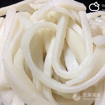 河粉的做法，河粉的做法和配料（自制河粉的做法）