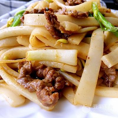 河粉的做法，河粉的做法和配料（自制河粉的做法）