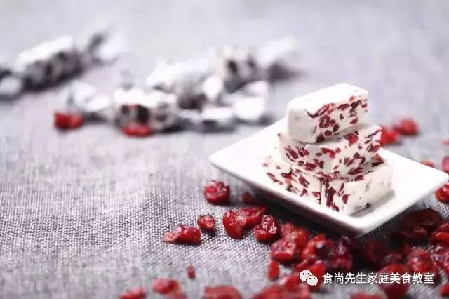 Nougat微信昵称（牛轧糖）网名，Nougat微信昵称（牛轧糖）微信昵称（只为寻找儿时那份童真记忆）