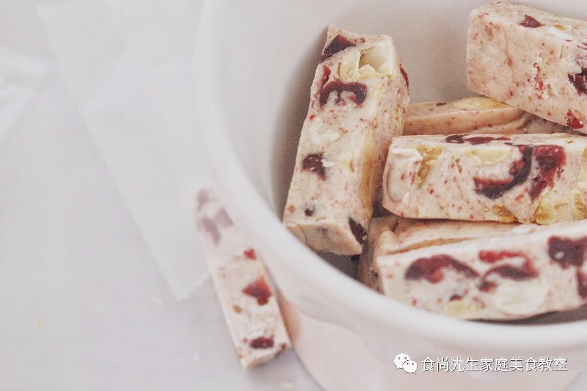 Nougat微信昵称（牛轧糖）网名，Nougat微信昵称（牛轧糖）微信昵称（只为寻找儿时那份童真记忆）