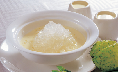 女人吃燕窝的好处和功效，女人长期吃燕窝的好处（女人为什么要吃燕窝？因为美容）