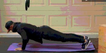 肩胛骨突出怎么矫正，肩胛骨突出（6个动作矫正肩背不良各种姿势）