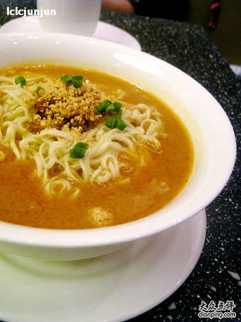 杭州万象城美食，万象城美食排名（深圳万象城广场美食全攻略）