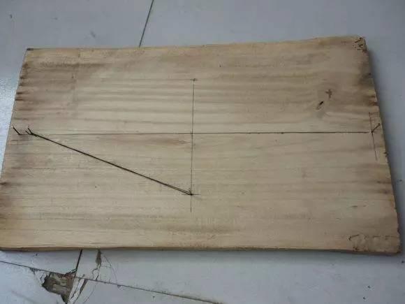 椭圆的手工制作画法，可供实践操作（木工老师傅用几根钉子一根线就能画椭圆）