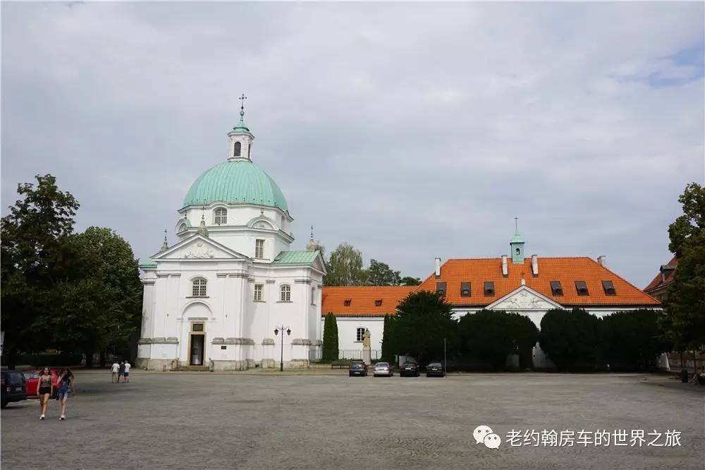 poland是哪个国家，poland是哪里（开着房车去欧洲丨曾经饱经战火、如今凤凰涅槃的波兰首都-华沙）