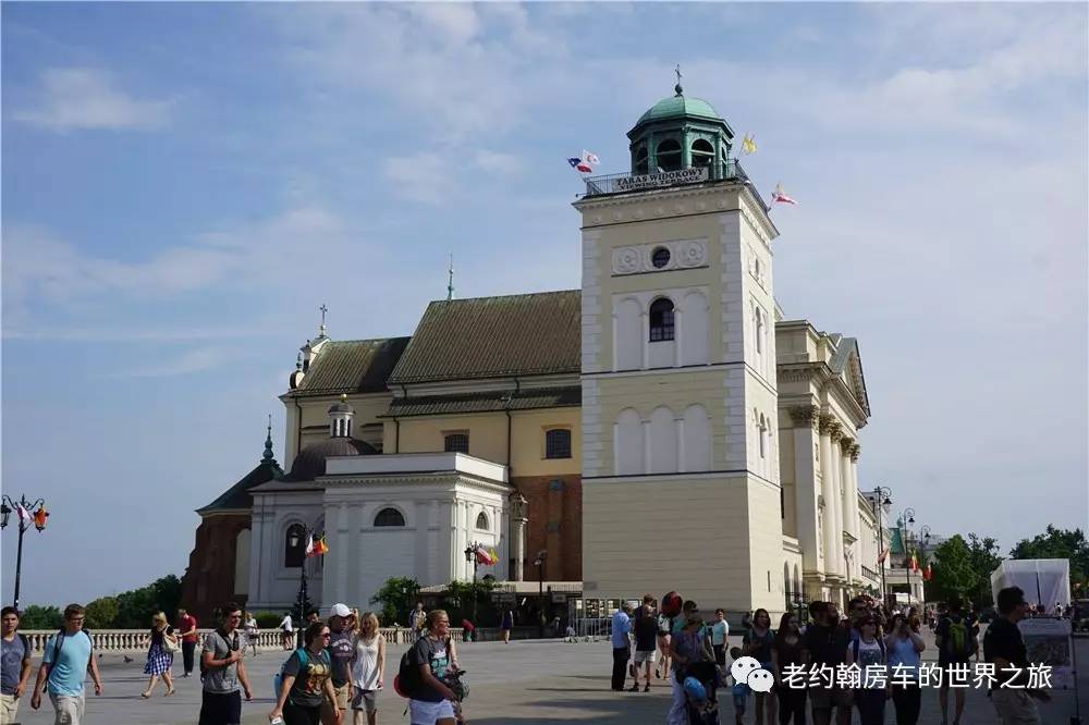 poland是哪个国家，poland是哪里（开着房车去欧洲丨曾经饱经战火、如今凤凰涅槃的波兰首都-华沙）