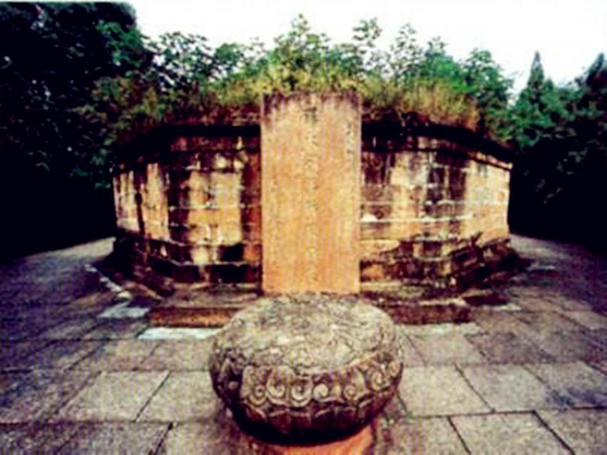 关于刘备惠陵的传说，关于刘备惠陵的传说有哪些（刘备墓为什么直到今天都没人盗过）