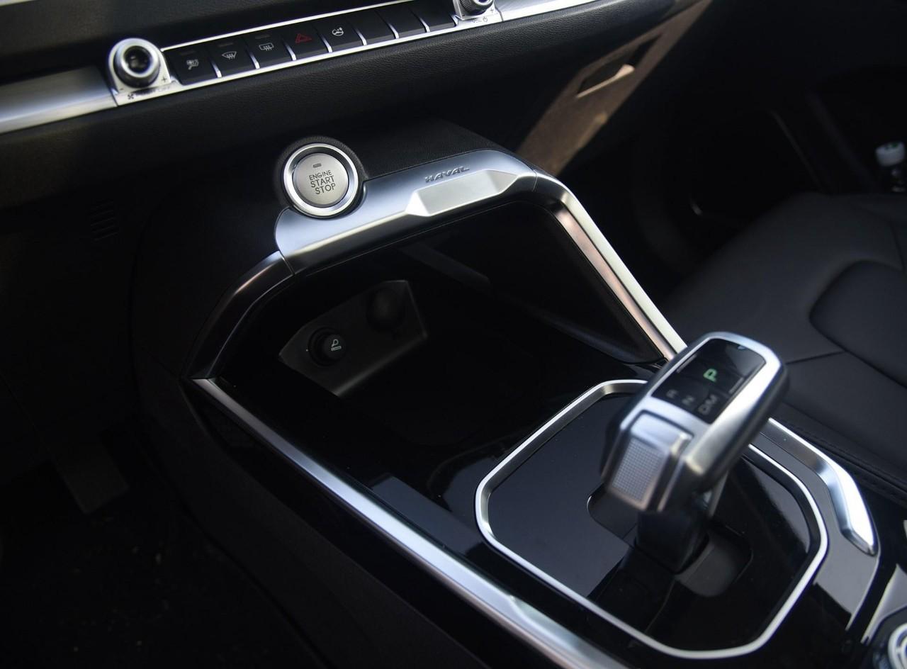 宝骏560和哈佛h6哪个好，宝骏560长宽高多少（宝骏560vs哈弗H6怎么选）