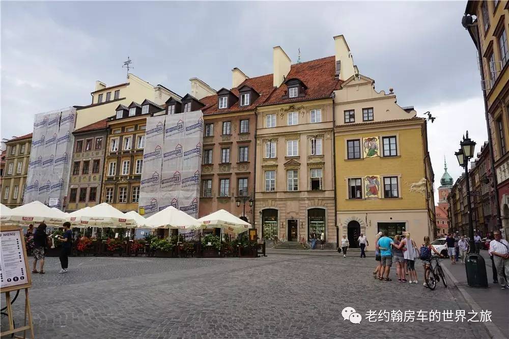 poland是哪个国家，poland是哪里（开着房车去欧洲丨曾经饱经战火、如今凤凰涅槃的波兰首都-华沙）