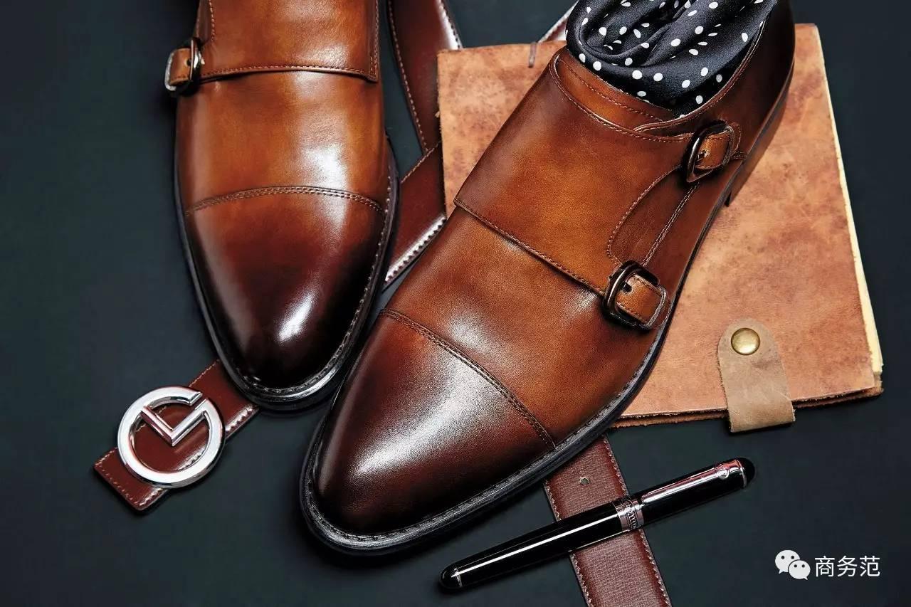 金利来的包是什么档次，金利来女包档次（能让他们被同龄人都羡慕）