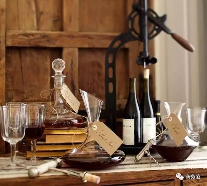 金利来的包是什么档次，金利来女包档次（能让他们被同龄人都羡慕）