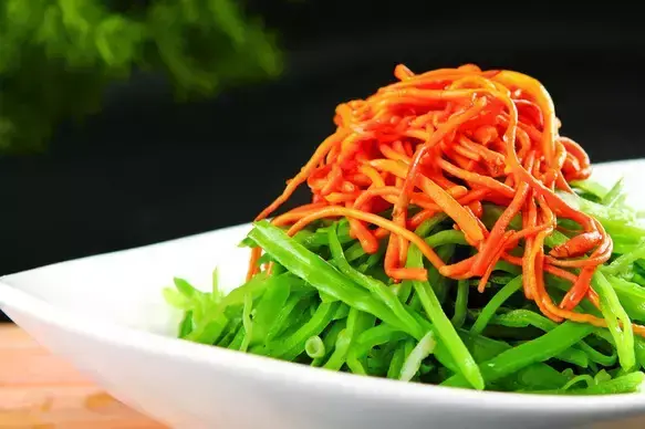 虫草花怎么吃效果最好，虫草花的正确吃法和功效（虫草花食用方法与功效）