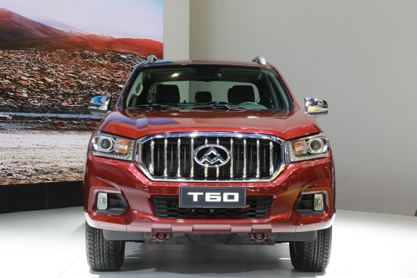 上汽大通logo，三个人的车标是什么品牌（长见识 国产皮卡车标含义解读）