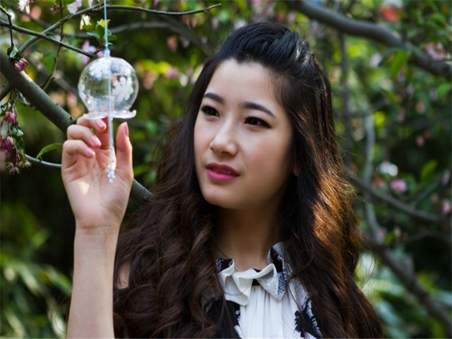 风铃公主儿童故事，风铃公主4k超清壁纸（风铃的故事）