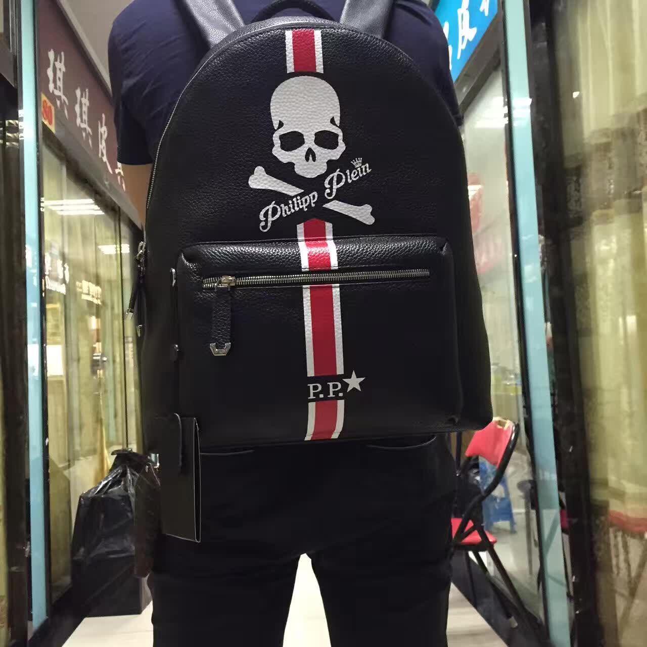 pleinsport双肩包，别人背着这么好看的名牌背包