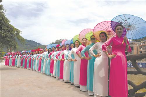 北纬30度中国行重庆，北纬三十度旅行日记（风情土家 康养石柱）