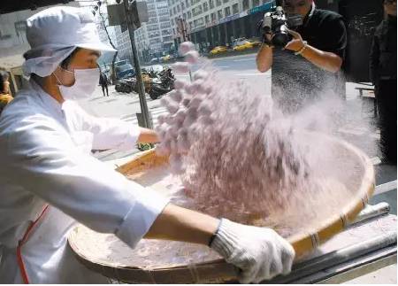 七夕节DIY手工贺卡制作方法，七夕贺卡手工制作既简单又好看（小编自制贺卡发福利咯）