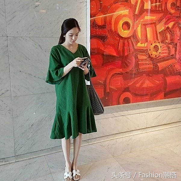 怀孕的女生在孕期也要优雅漂亮，都有哪些穿搭推荐呢，怀孕的女生在孕期也要优雅漂亮（怀孕了怎么穿都觉得难看）